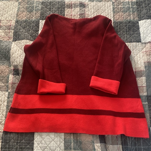 Max Studio Sweater - Picture 3 of 3